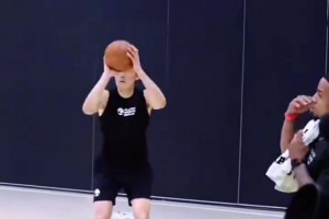 功夫不负有心人！杨瀚森训练曾经连续命中18记三分😍😍😍
